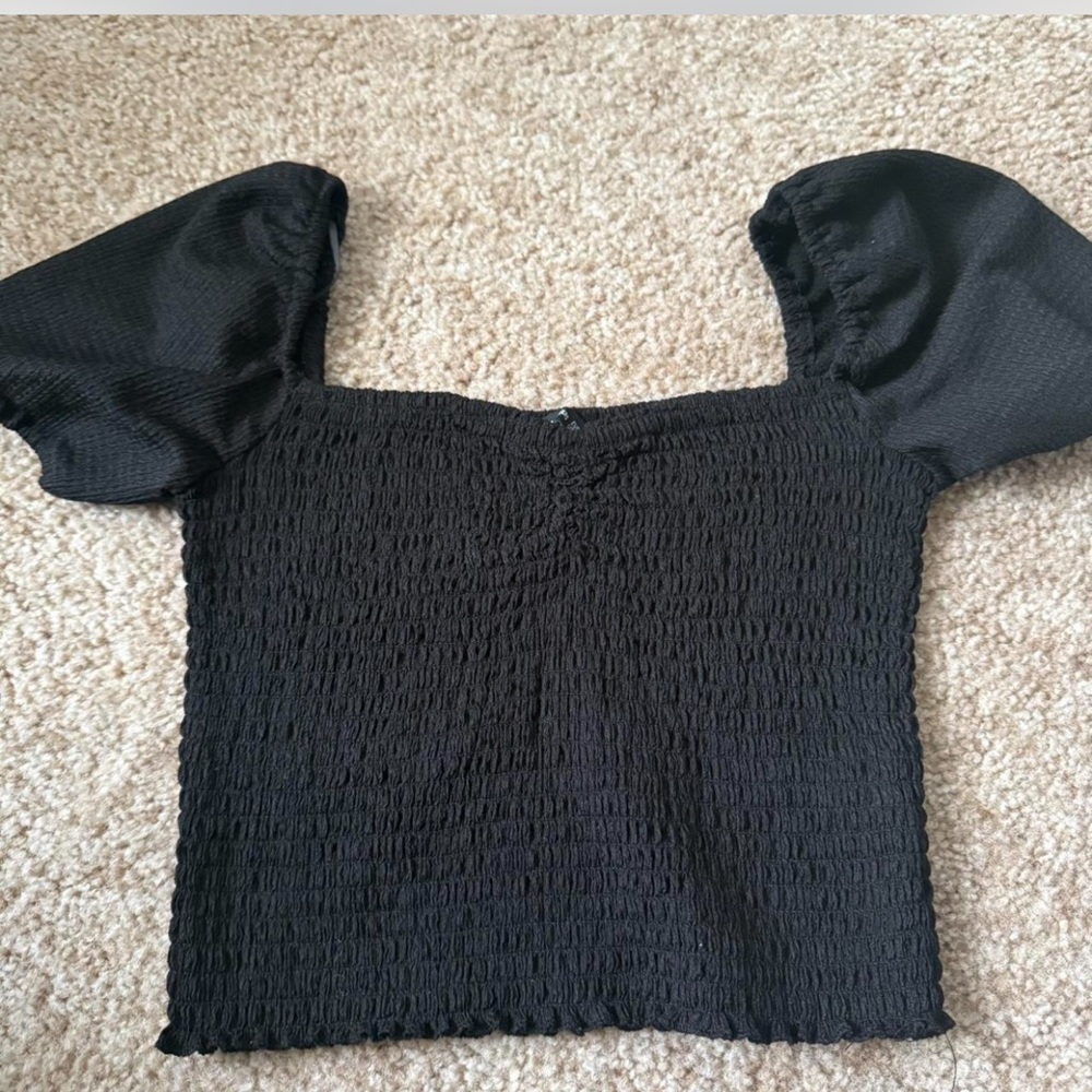 Stradivarius Ribbed Puff Sleeve Top – Black, Size S